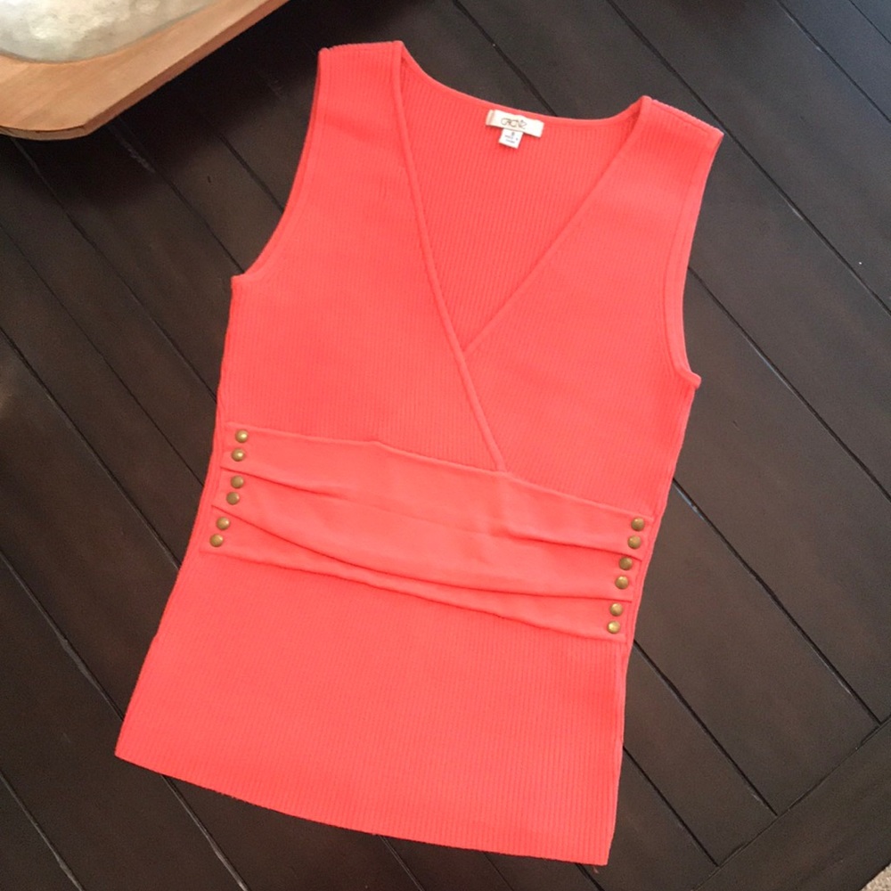 Cache V-neck top